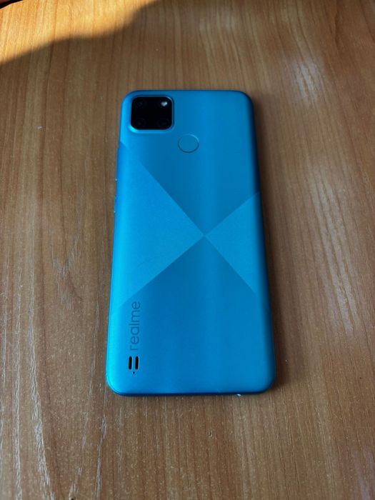 realmi s21Y 64гб оперативки 4гб