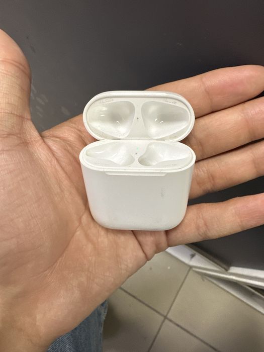 Airpods 2 Кейс оригинал