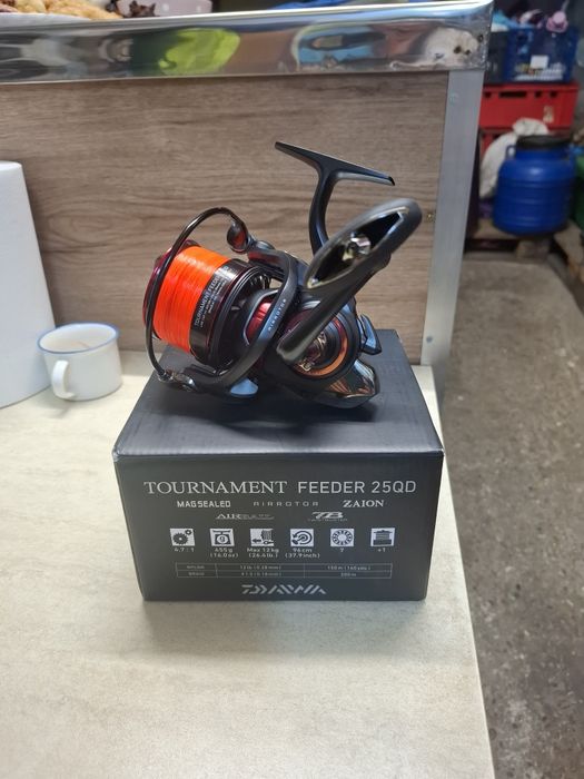 Daiwa tournament feeder25qd -3 buc 4200 roni