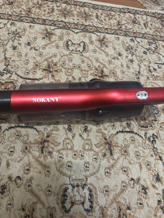 пылесос работает