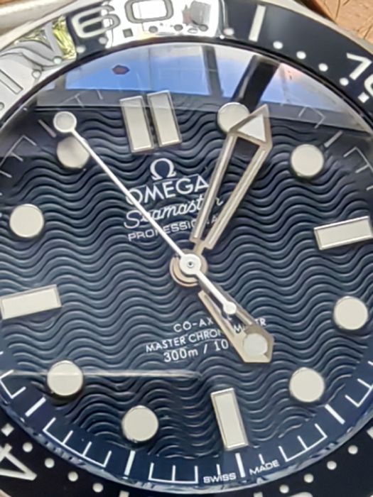 Omega Seamaster Professional 300 James Bond