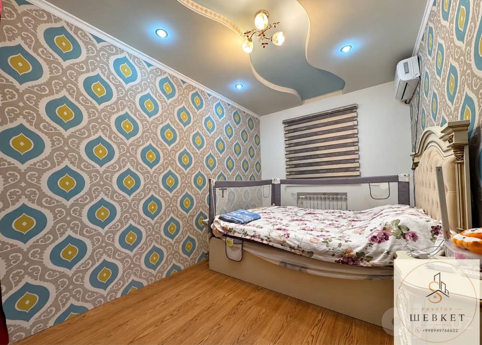 Продам квартиру на буюк ипак йули 2/8/9 65 м²