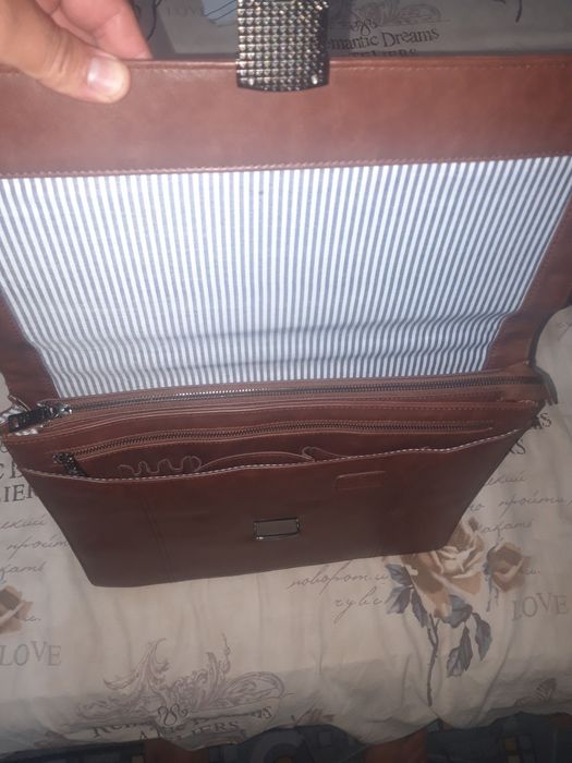 Кожени чанти LOGAN&BARNES комплект 130 лева