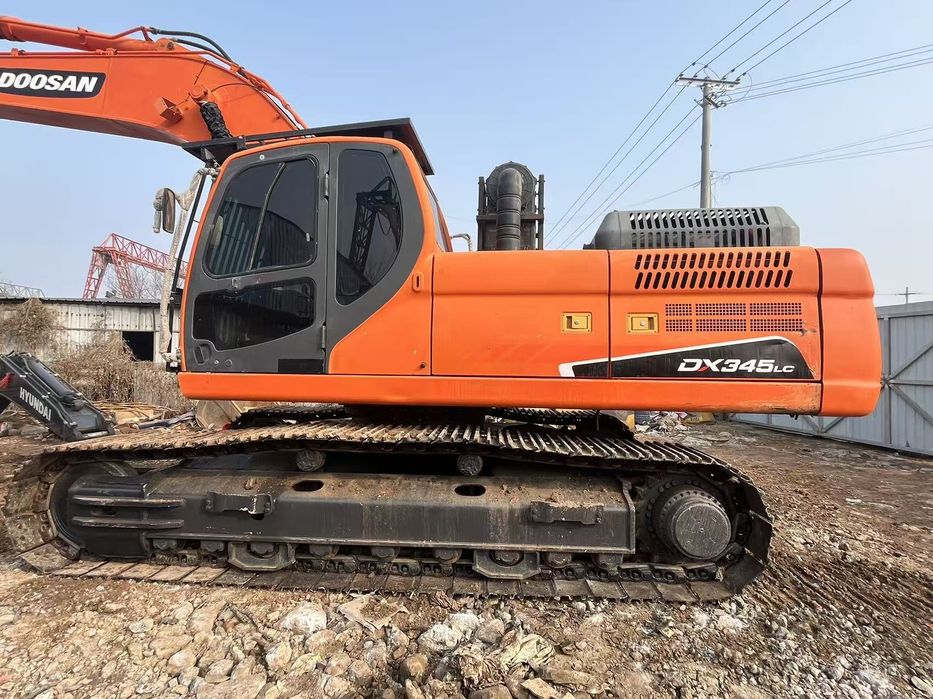 Экскаватор DOSAN DX345 Гусеничный