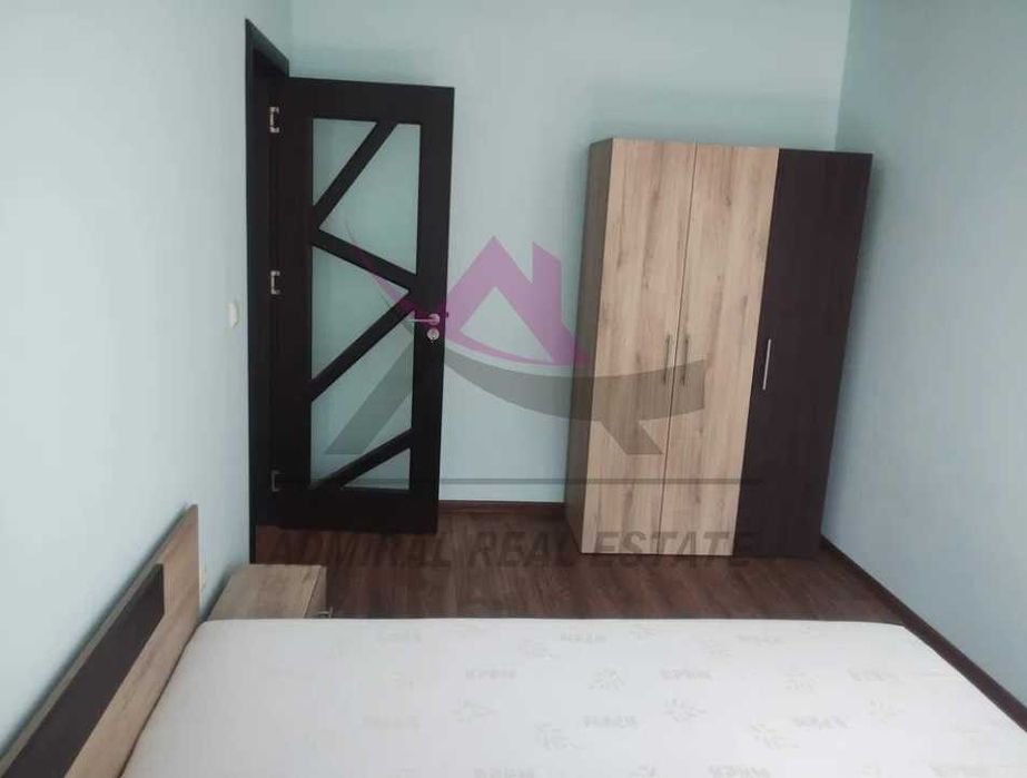 Атрактивен двустаен-Гранд мол