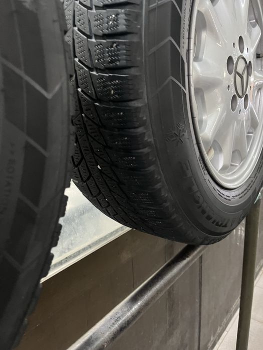 Диски с резиной на мерседес