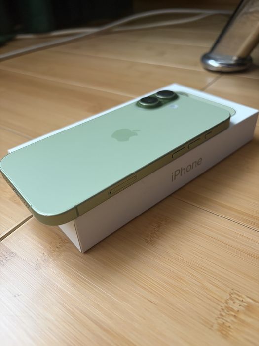 Iphone 17 verde/green