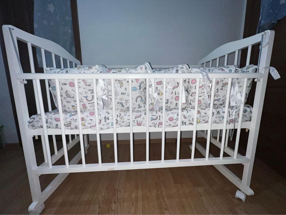 Продам детскую кроватку