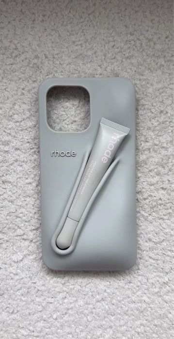 Rhode case / кейс за телефон iphone с място за лип глосс / Lip gloss