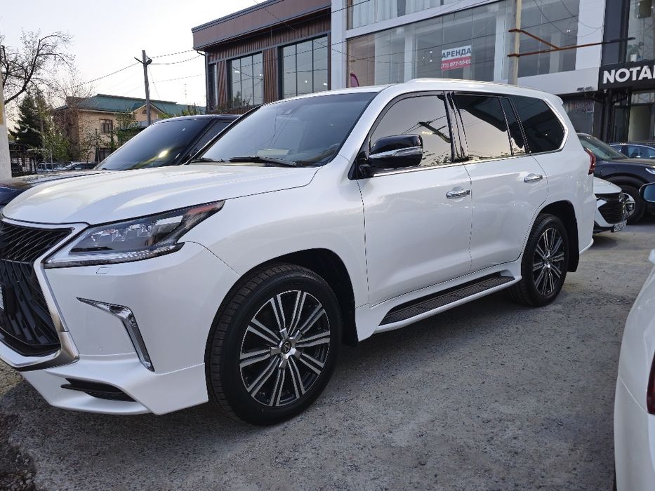 LEXUS LX 570. Yevropeyka. Yili 2019. Yurgani 140000. Narxi 69900