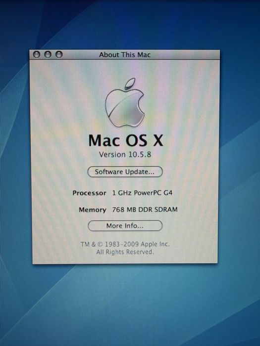 Apple iMac G4 lampă 15” - 1Ghz 768MB RAM 80GB HDD, AirPort (wireless)