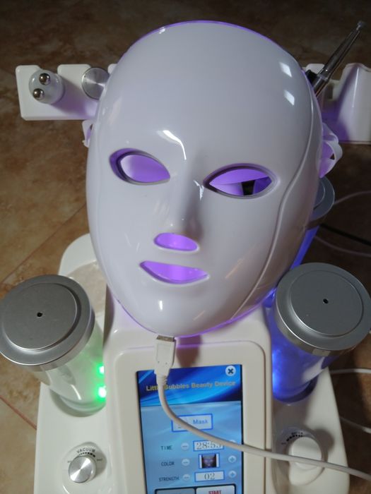 Hidrafacial 8 IN 1