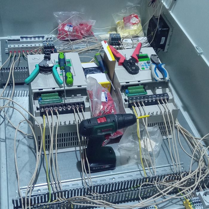 Электрик кранбалка, тельфер