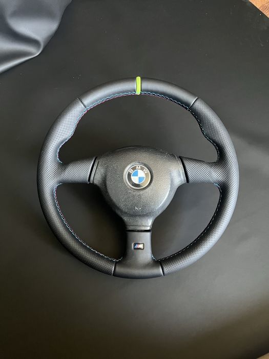 Волан BMW M-tech 2   370mm