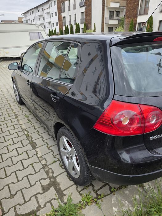 Volkswagen Golf 5 1.9 TDI – fiabil, economic și confortabil
