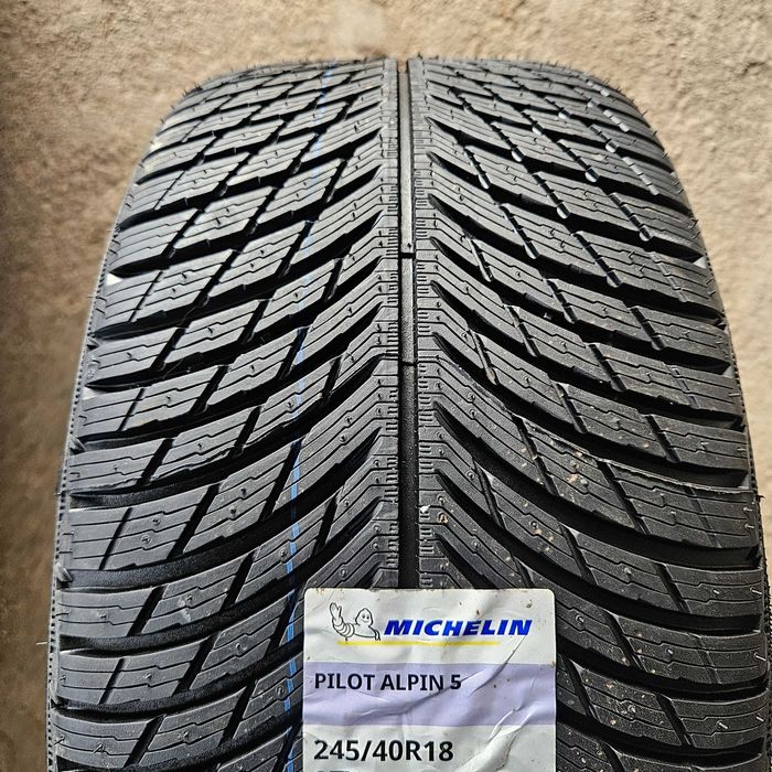2 Нови зимни гуми 245/40R18 Michelin Pilot Alpin 5 XL 97V DOT2025