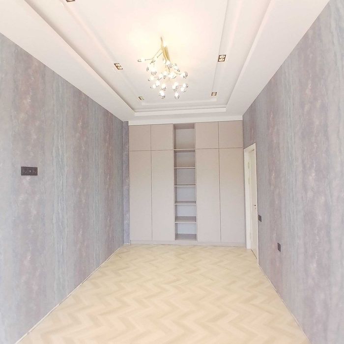 4 комн 2 сан узла 130квм Шикарный ремонт. Яккасарайский р-он.