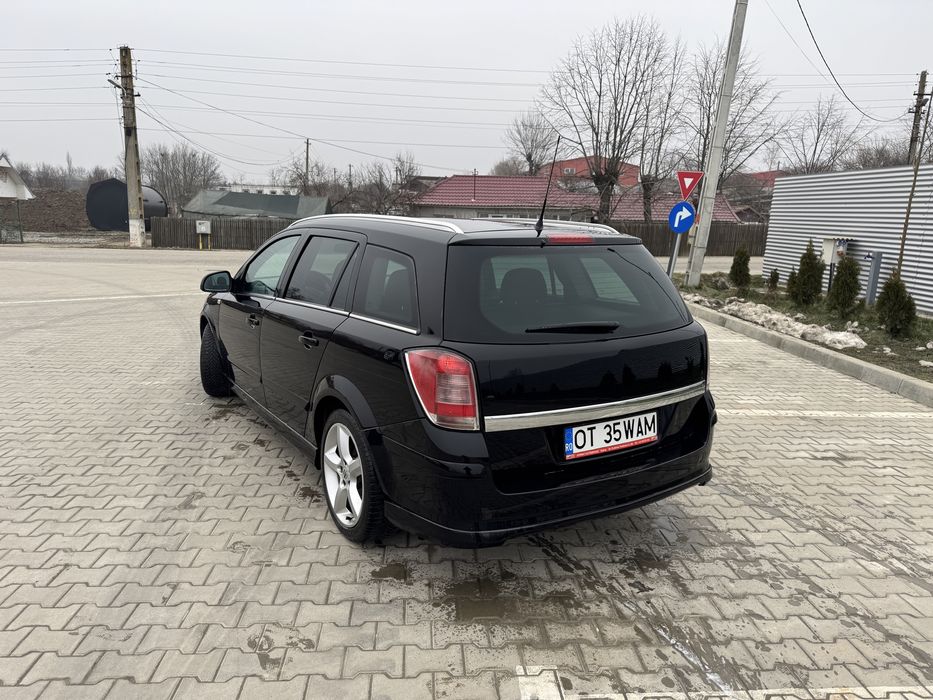 Opel Astra H 1.7 2010