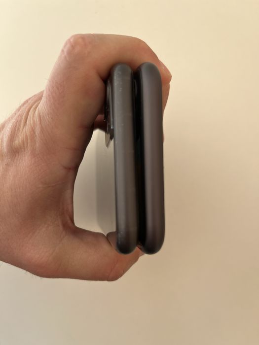 Iphone 11 64GB черни