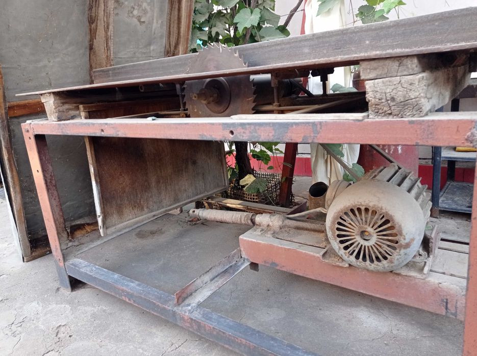 Продается пилорама станок 380 трехфазный