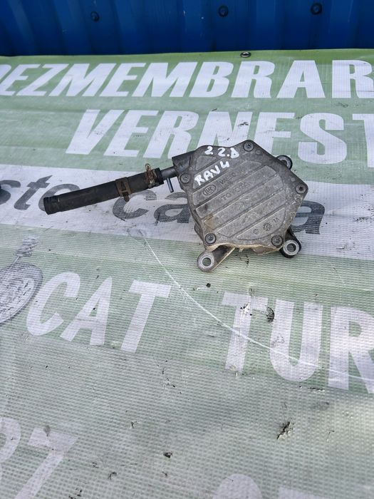 Pompă vacuum Toyota Rav 4 2.2 D  2008