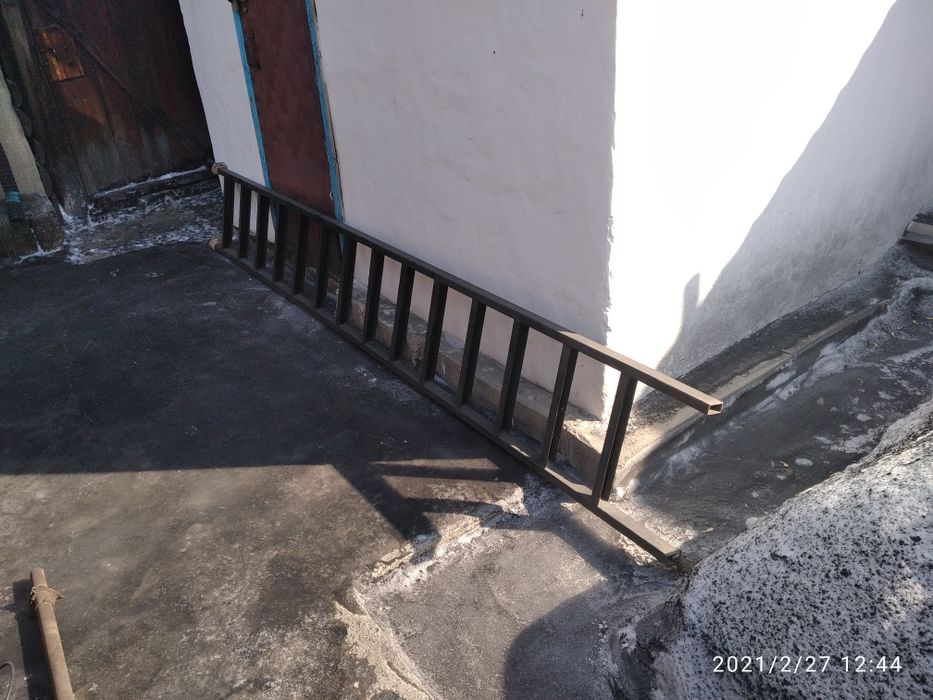 Металлическа лестница