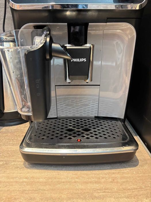 Philips Latte Go EP 2235 / 40 кафе машина , кафе автомат