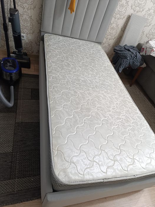 Кровать одноместная 90х200