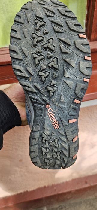 Adidași Columbia nr 38