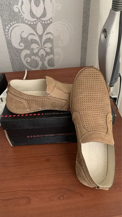 Продам новую летний обувь