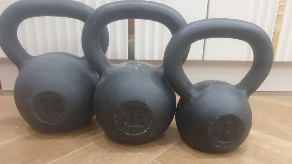 Продам Гири чугунные: 8, 12, 14 кг (Уральская)