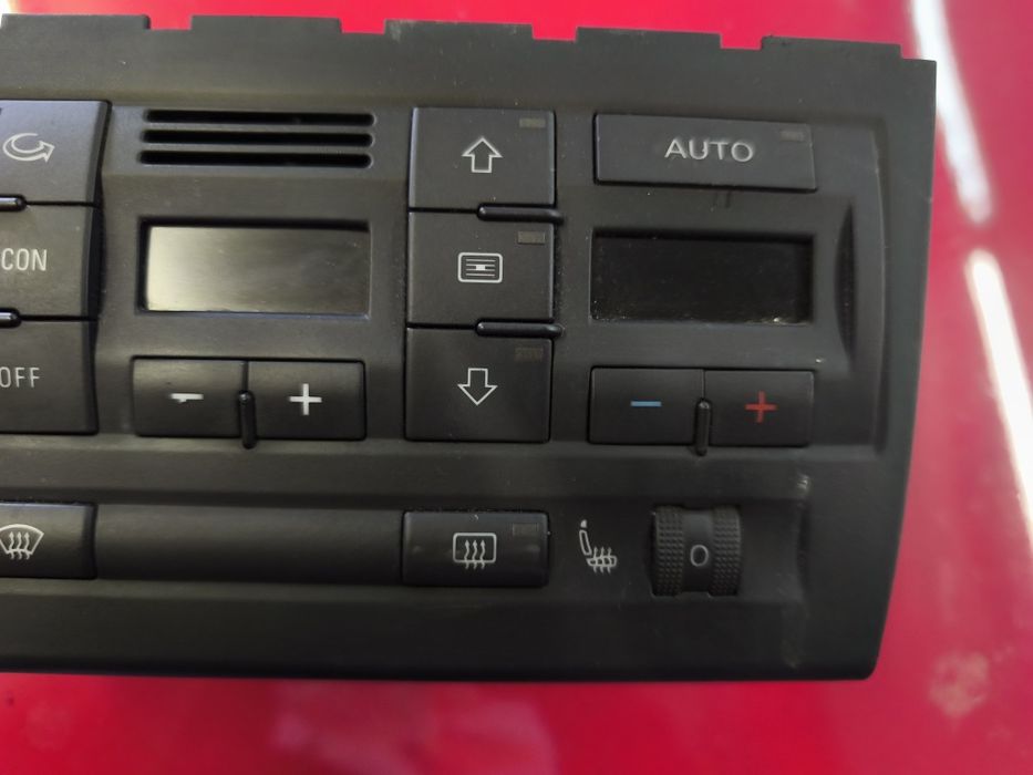 Управление климатроник за двоен дин Audi A4 B6/B7