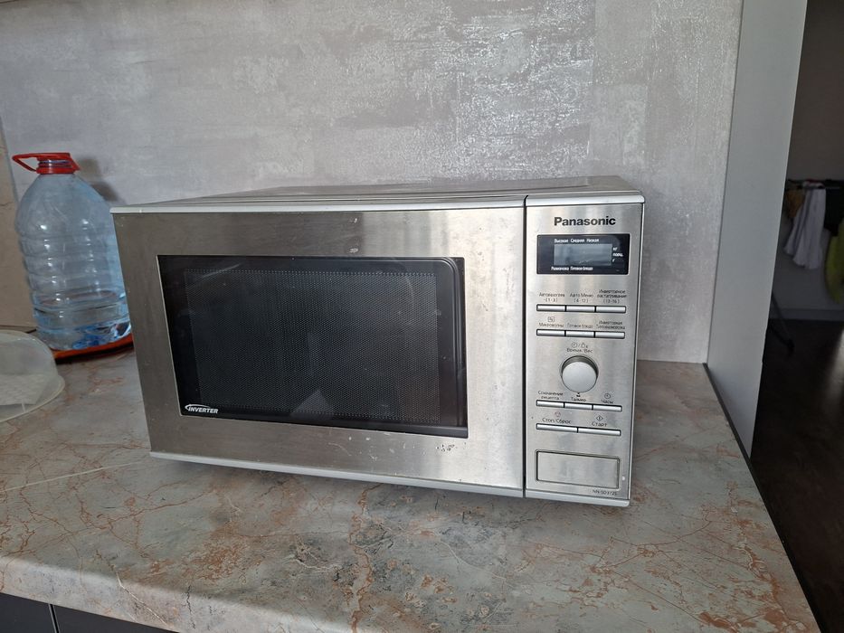 Продам микроволновую печь