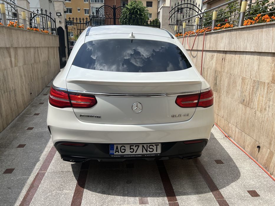 Mercedes-Benz GLE CoupeAMG 43 4MATIC|2018|78.000 km|Alb/PieleNeagrǎ |