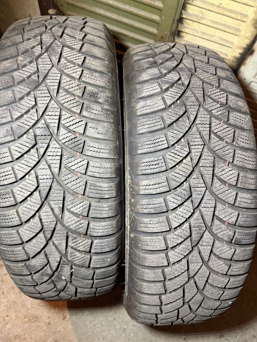 Зимни Гуми 195/65/15  TOYO OBSERVE S944