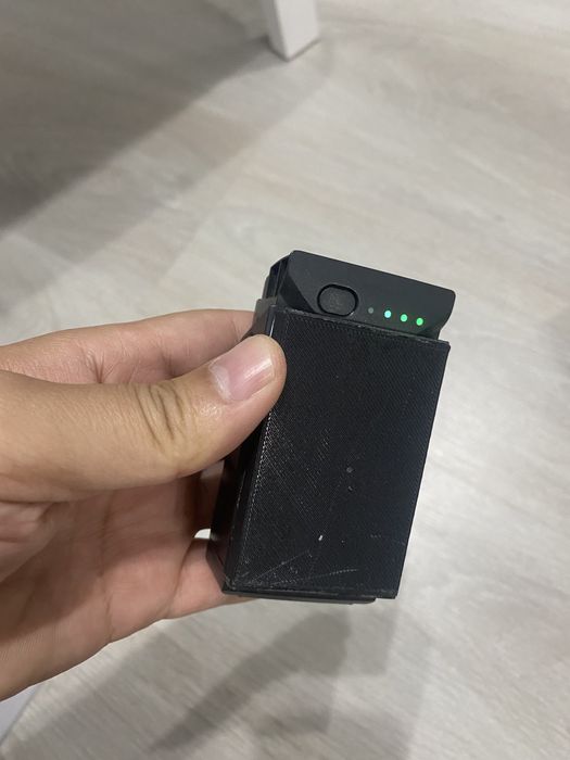 Продам дрон DJI MAVIC AIR