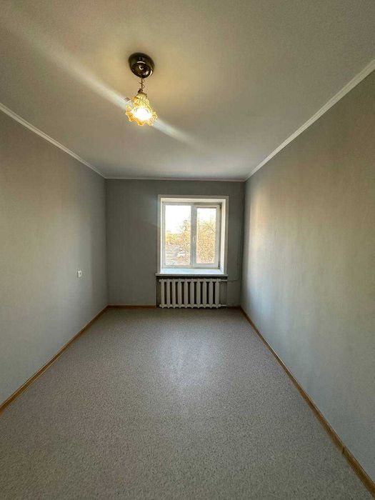 Продам 2-х комнатную квартиру в районе военный городок