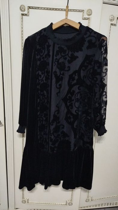 Красивое платье . Не дорого.