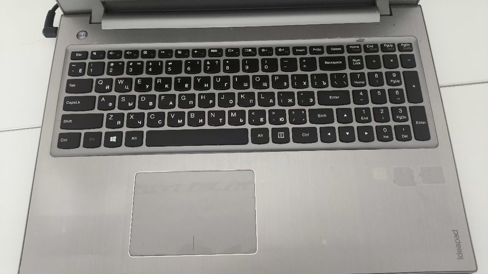 Ноутбук Lenovo сатылады