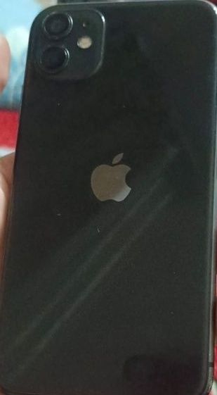 Продам айфон 11 128гб хорошее состояние