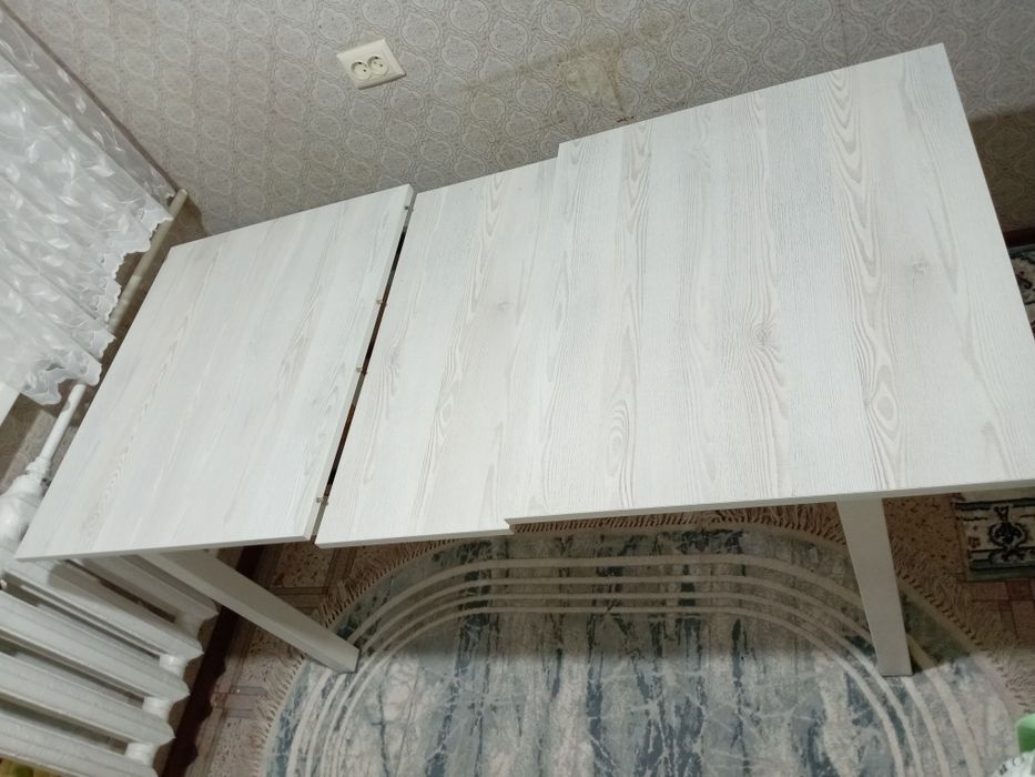 Кухонный стол новый