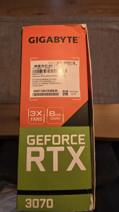 Placă video Gigabyte GeForce RTX 3070 GAMING OC 8GB GDDR6, 256-bit