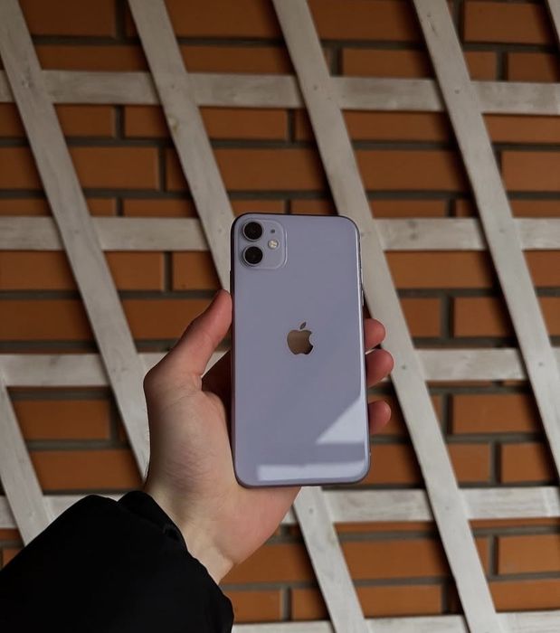 Продам Айфон 11 64gb