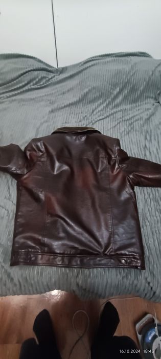 Куртка осенняя.    .