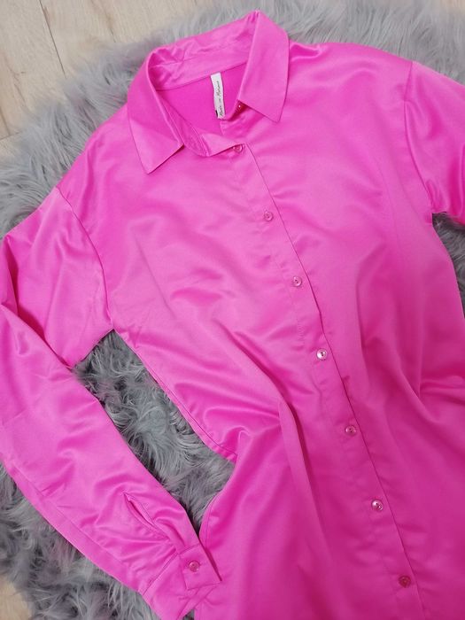 Cămașă elegantă roz satin, nepurtată, XS potrivită și S.