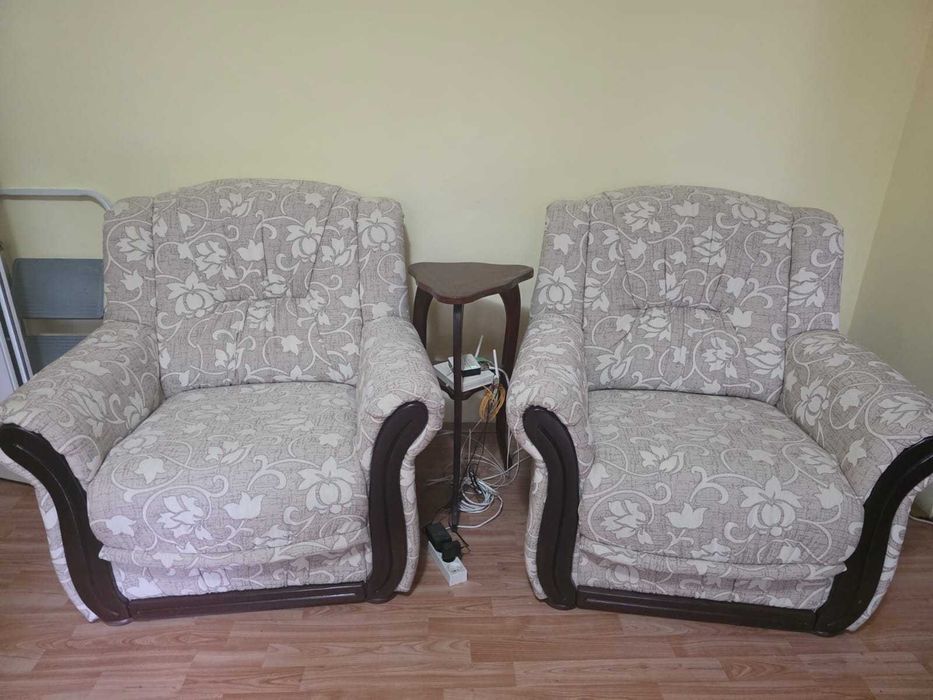 Set canapea extensibila cu 2 fotolii