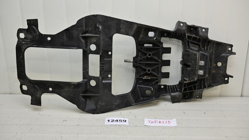 Undertail Plastic Interior Codita Spate Yamaha YZF-R125 2014-2018