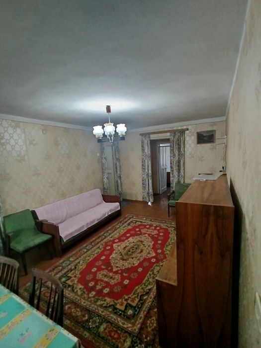 Миробод туманида 1/2/2 37кв2 сотилади