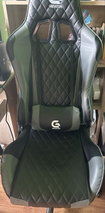 Scaun gaming genator