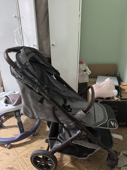 Продам детскую коляску